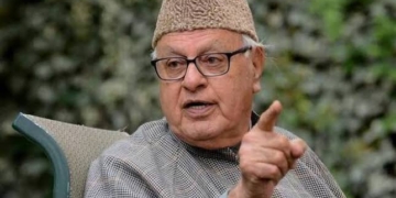 Kashmir is political issue, needs political solution with none among India, Pakistan should feel betrayed: Farooq Abdullah