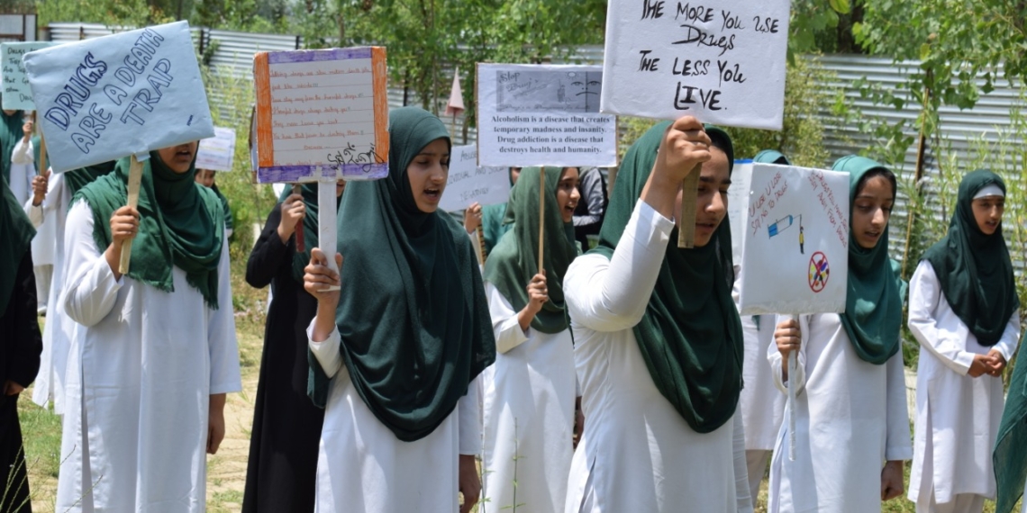 Drug_de_addiction Day celebrated at Sopore School