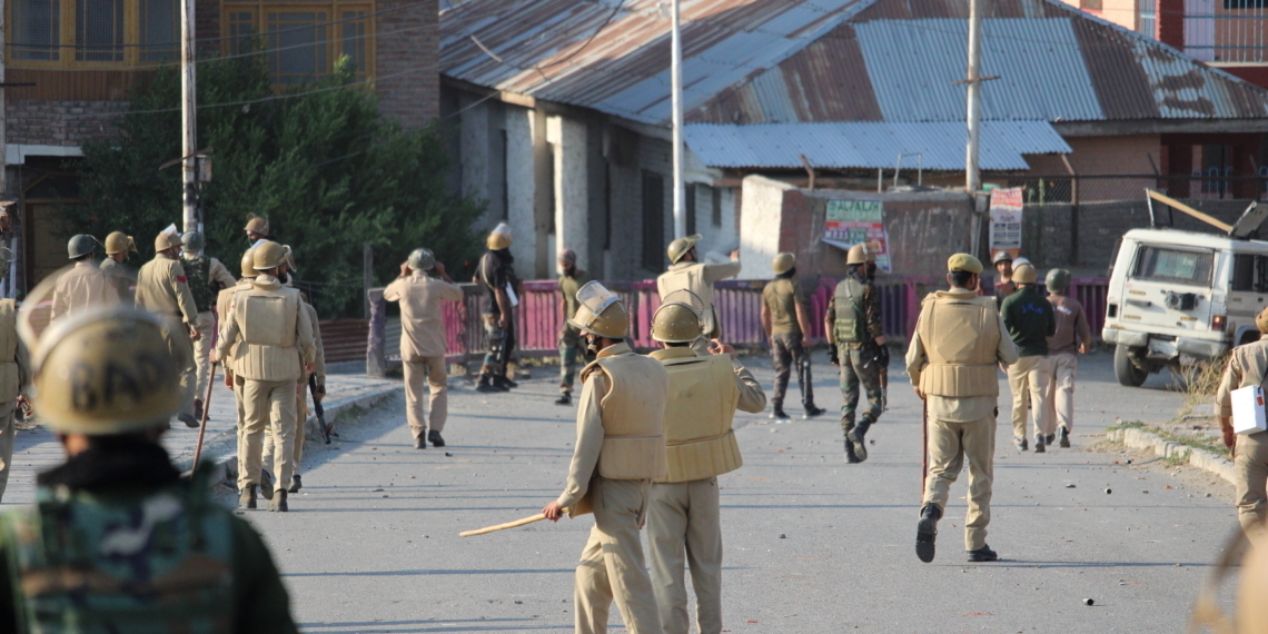 Baramulla shuts down to mourn LeT militant’s killing Colleges closed in Baramulla, opens in Sopore 