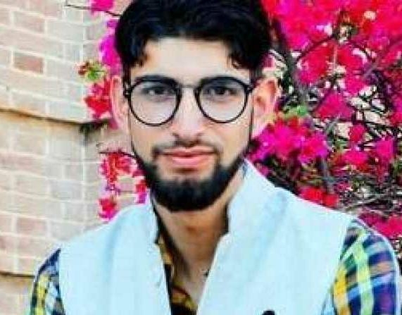 Roll back Fee hike: Kashmir students body asks HNB Gharwal Varsity, Backs Students’ hunger Strike