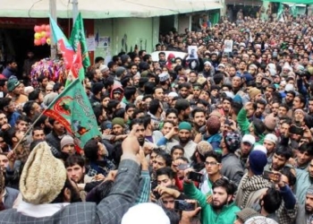 First time in Kashmir history, devotees to miss glimpse of holy relic at Hazratbal shrine