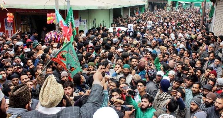 First time in Kashmir history, devotees to miss glimpse of holy relic at Hazratbal shrine