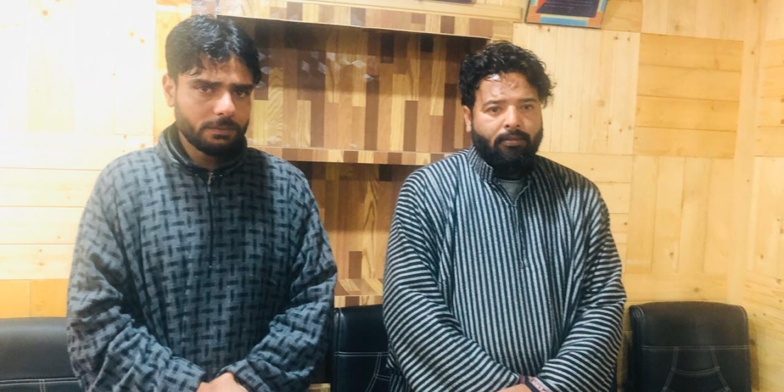 Burgulars held, stolen material worth lakhs recovered- 3 Theft cases solved by Sopore police