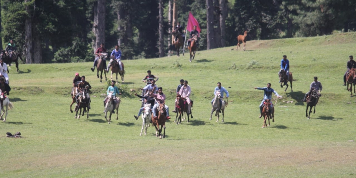 2RR India Army Organised Pony Race Ringawali meadow at Tangmarg