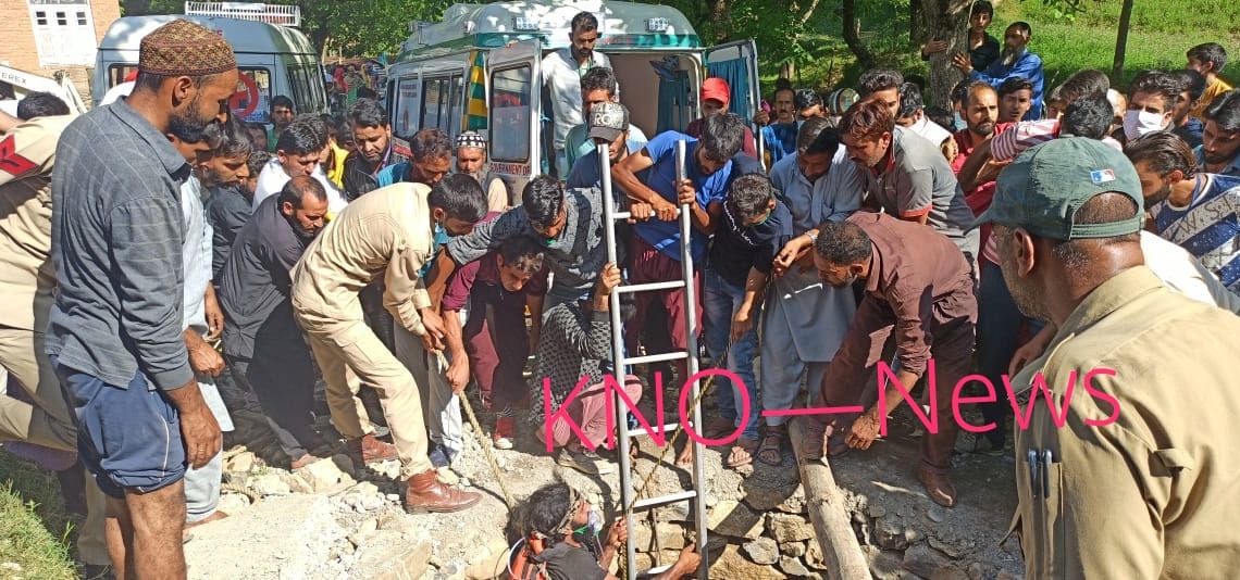 Tragic incident at Kupwara: Four people die after slipping into 20-feet well