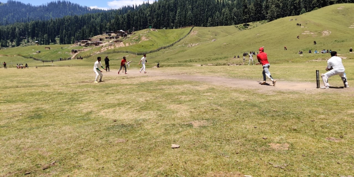 Tournament ended with a tea party organised by the B Coy of 15 RR at Beliyan for the teams