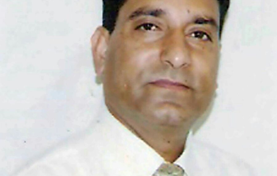 Jammu & Kashmir Awami Itihaad Party General Secretary Prince Parvez & other senior leaders today urged people of J&K to take all precautions while celebrating Eid-ul-Azha & sacrificing animals.