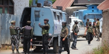 Sopore Encounter: One more militant killed, toll reaches 2, operation continues