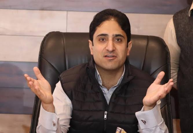 From Jan 01, people without face masks to be fined Rs 200-Rs 500: SMC Mayor