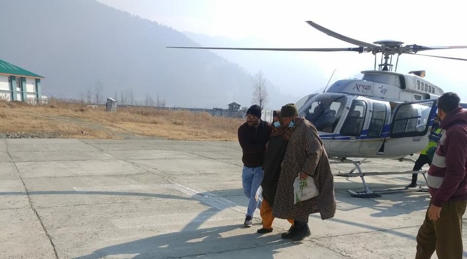Pregnant woman develops serious complications, airlifted from snow bound Gurez