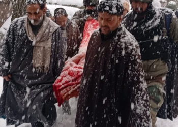 34 RR Saves A Precious Life and Sets One more Example Of Humanity at Kulgam village
